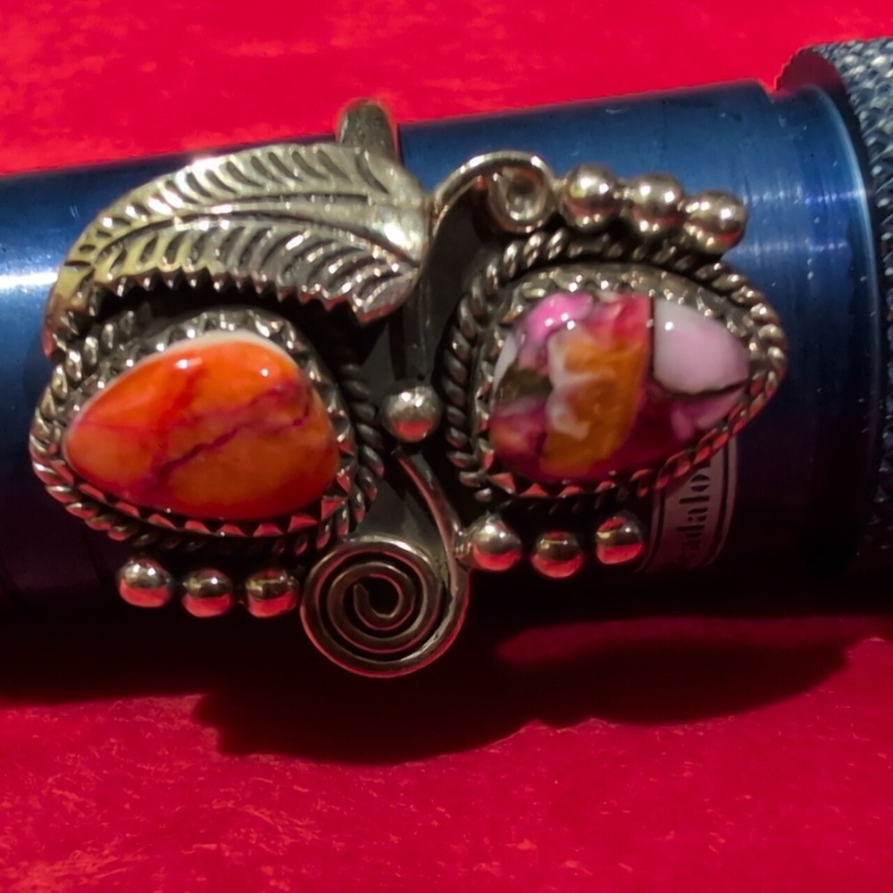 Sterling Silver Ring - Picture 2 of 8